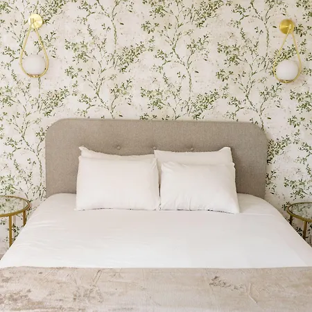 Le Prieuré Des Gourmands Hotel